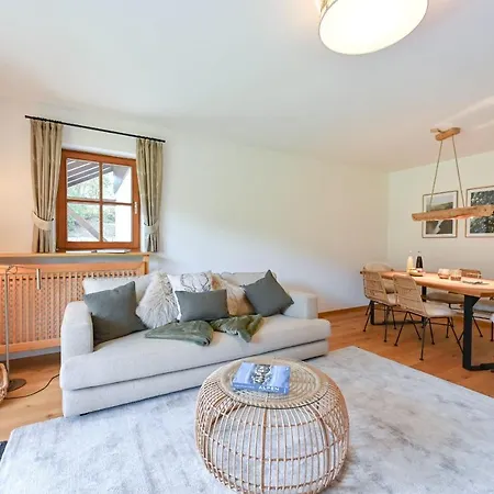 Am Biberbach Apartment *